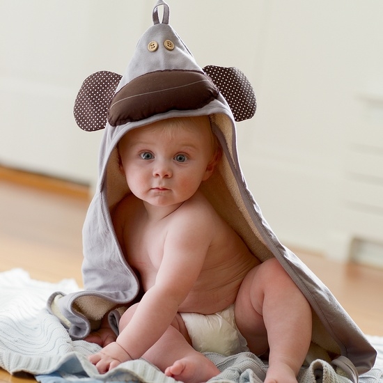 Accappatoio a triangolo con cappuccio – 3 Sprouts - immagine 4